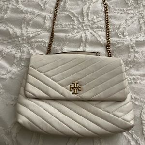 TORY BURCH KIRA CHEVRON CONVERTIBLE SHOULDER BAG